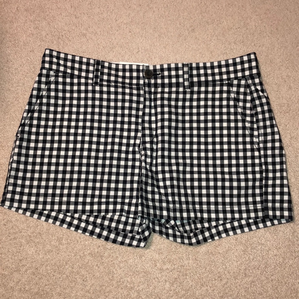 Black/White Gingham Print Old Navy Shorts